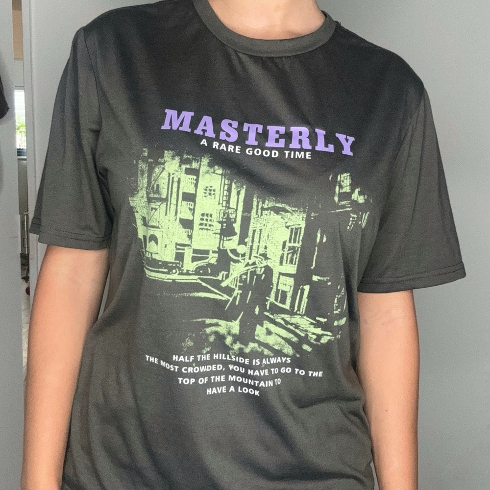 Gray t-shirt - Picture 2 of 3